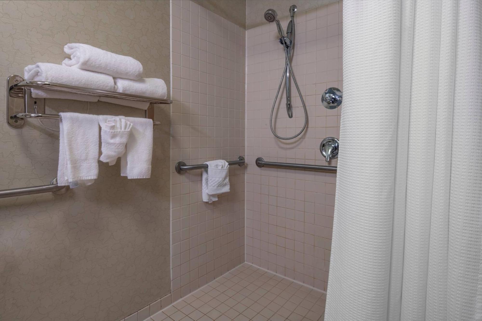 Springhill Suites Devens Common Center Eksteriør bilde