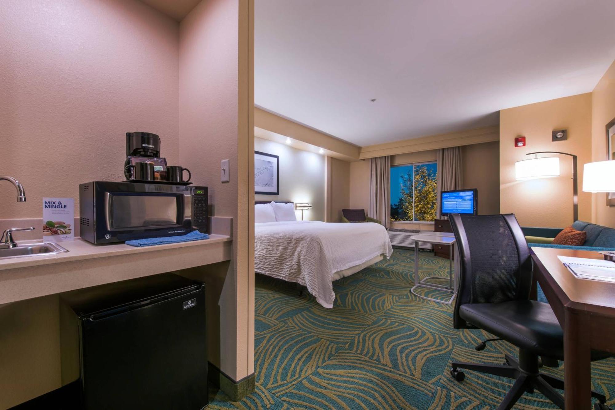 Springhill Suites Devens Common Center Eksteriør bilde